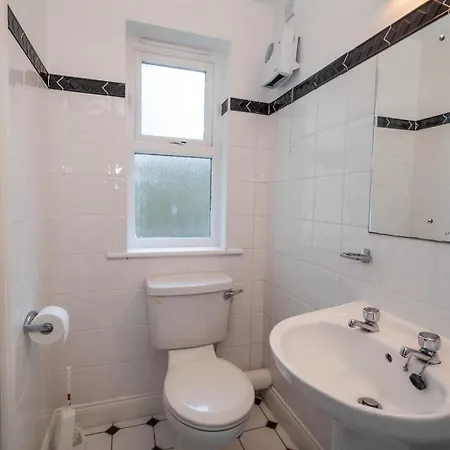 Village No 6 By Trident Homes Ferienhaus