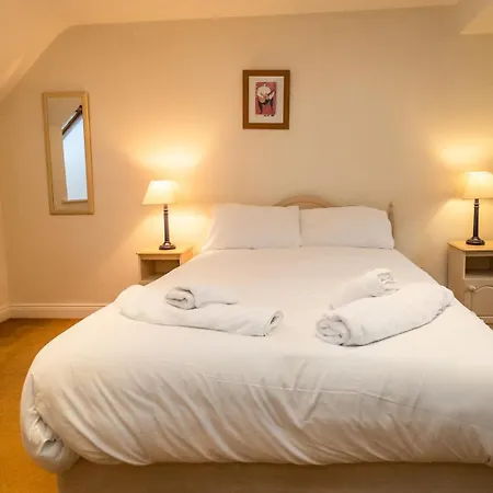 Semesterbostad Village No 6 By Trident Homes *